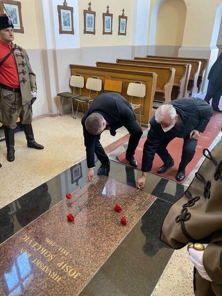 bozo-galic-i-damir-dekanic-obiljezili-210-obljetnicu-rodenja-bana-josipa-sokcevica08