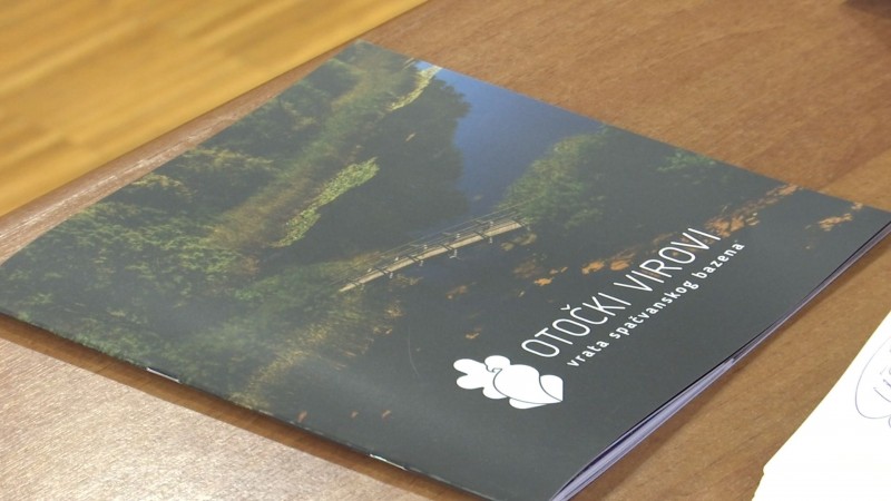 u-otoku-odrzan-radni-sastanak-za-nastavak-izgradnje-prometnice-od-otoka-do-bosnjaka014