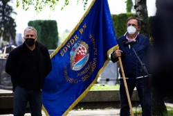 u-vinkovcima-odana-pocast-poginulim-hrvatskim-redarstvenicima010