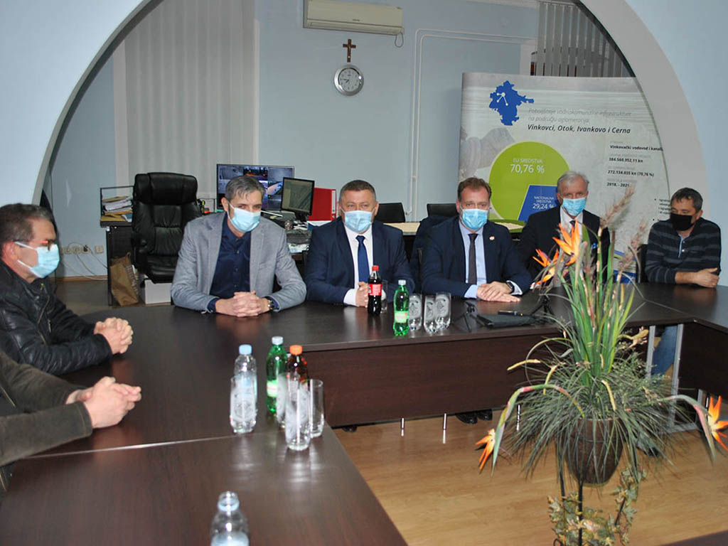 Radni sastanak s OO Cerna